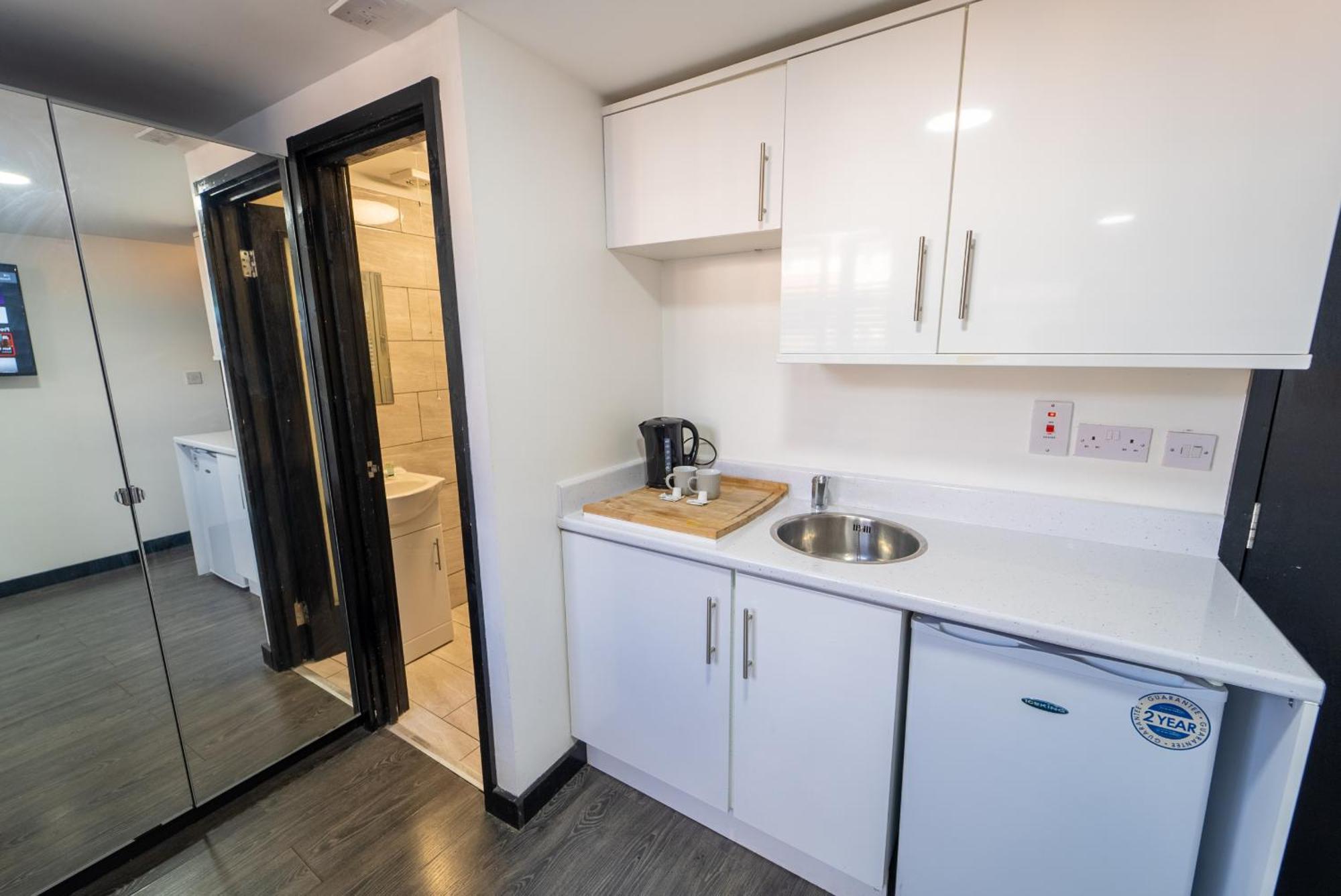 Staysa Equipped Studios Near Qe And Uob In Guesthouse Close To The City! Birmingham Zimmer foto