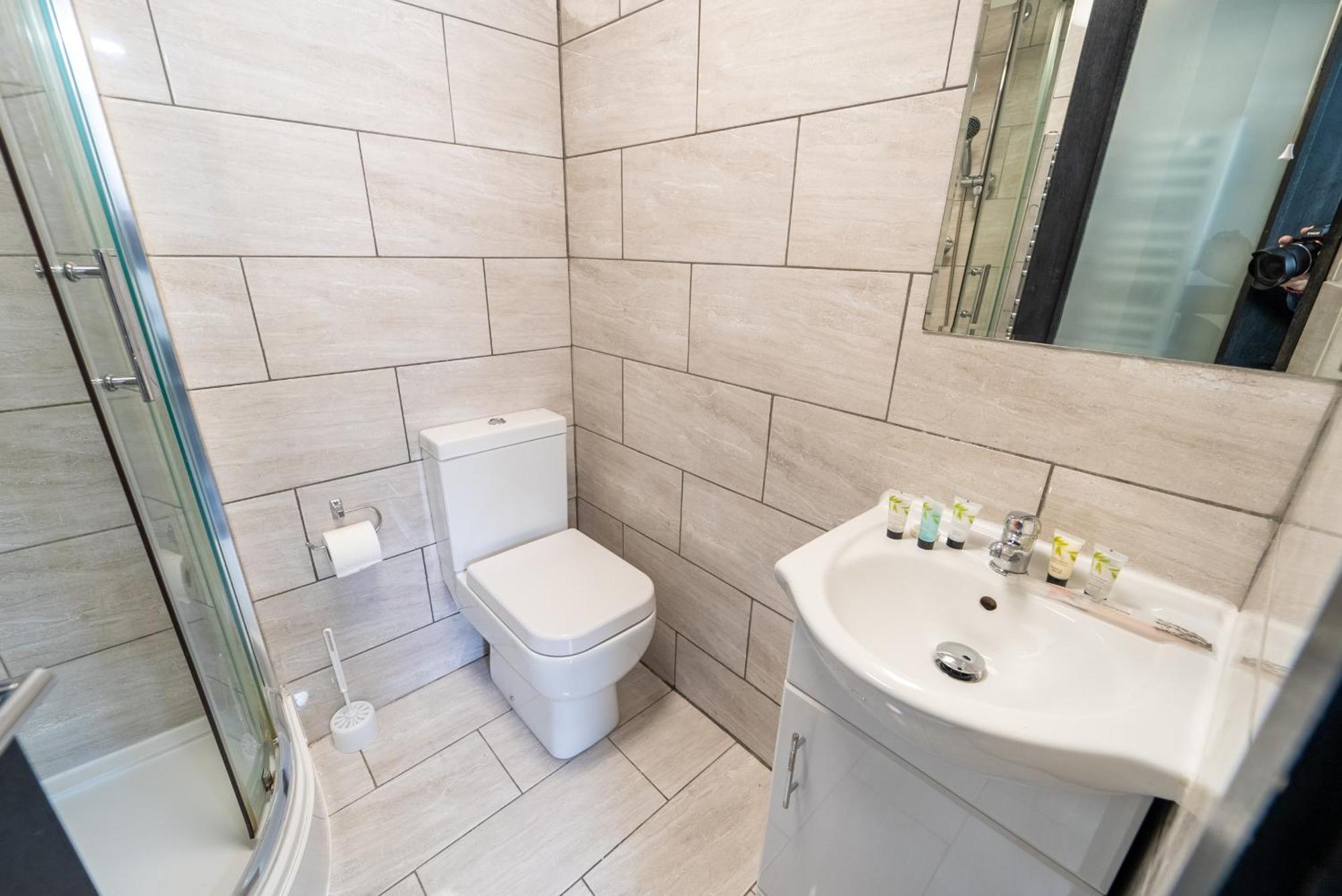 Staysa Equipped Studios Near Qe And Uob In Guesthouse Close To The City! Birmingham Zimmer foto